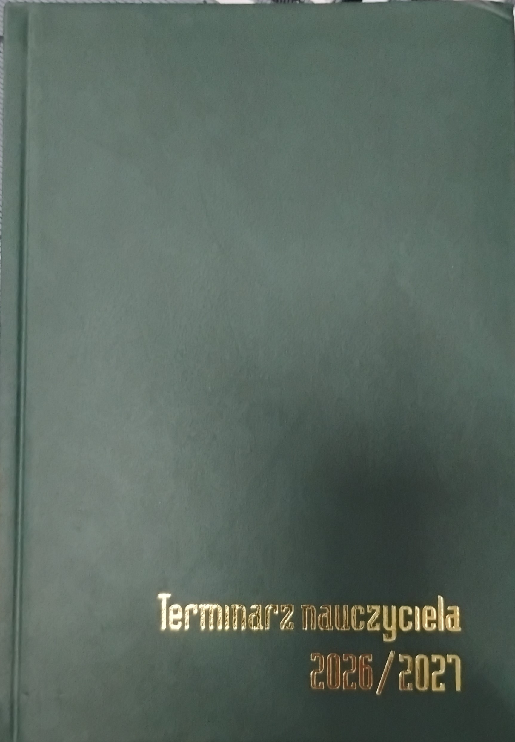 Kalendarz książkowy nauczyciela tygodniowy A5 2026/2027 Poligraf