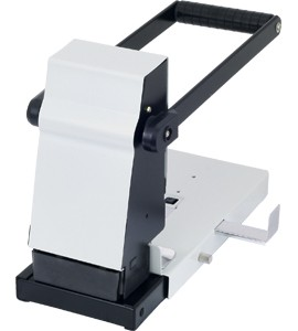 Dziurkacz 300 kartek BIN 04029 Eagle
